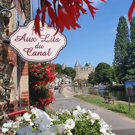 Aux Lits Du Canal Josselin Exteriör bild